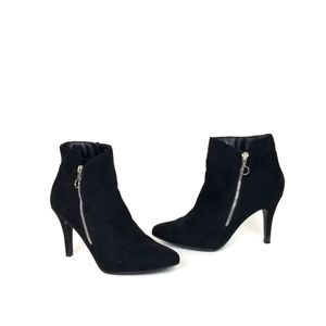 3/$50 Rouge Helium Suede Boots!